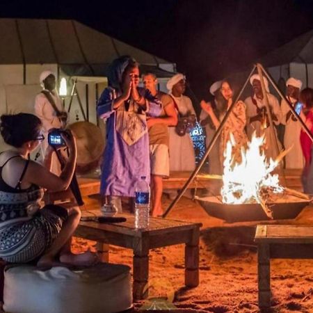 Zahra Luxury Desert Camp Мерзуга Екстер'єр фото