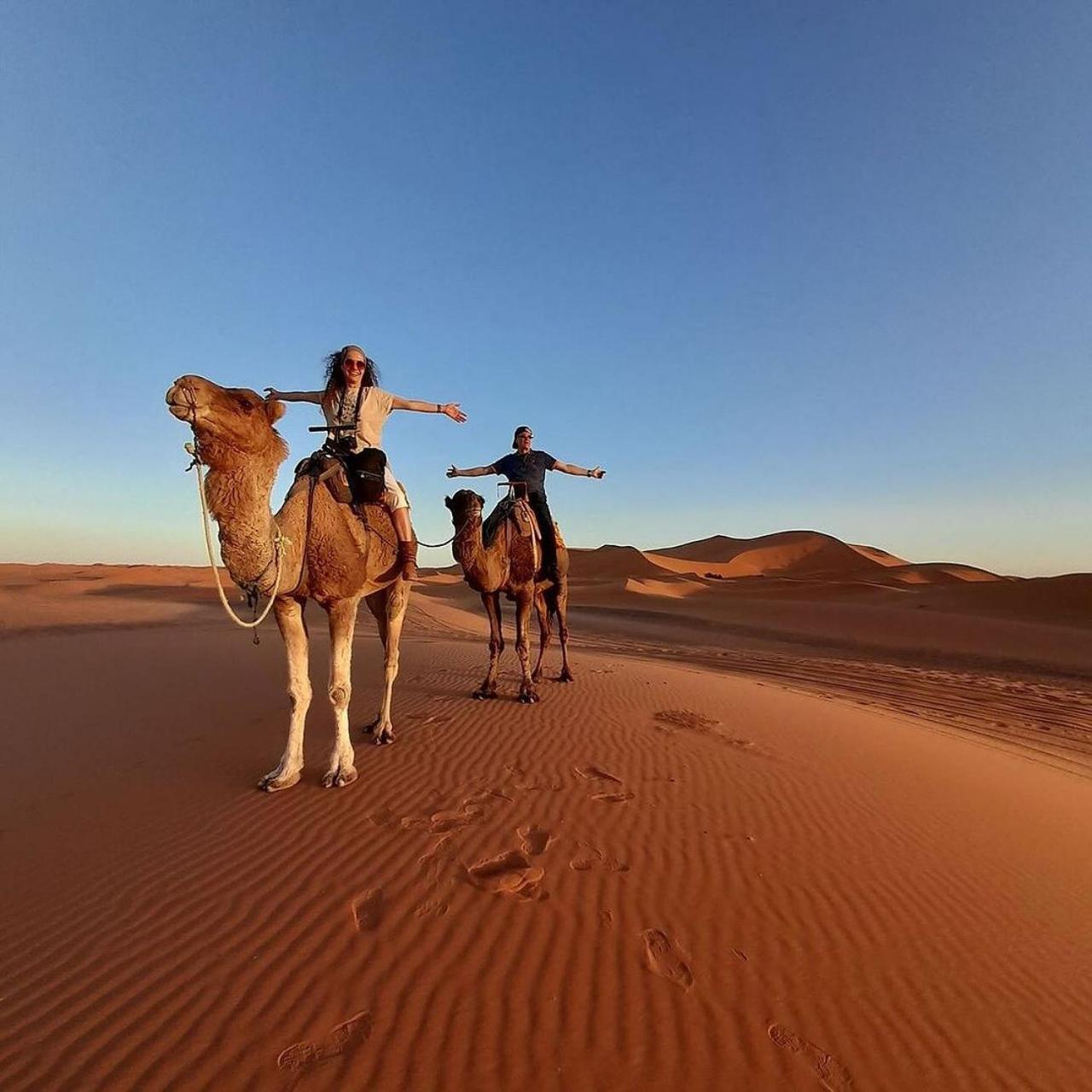 Zahra Luxury Desert Camp Мерзуга Екстер'єр фото