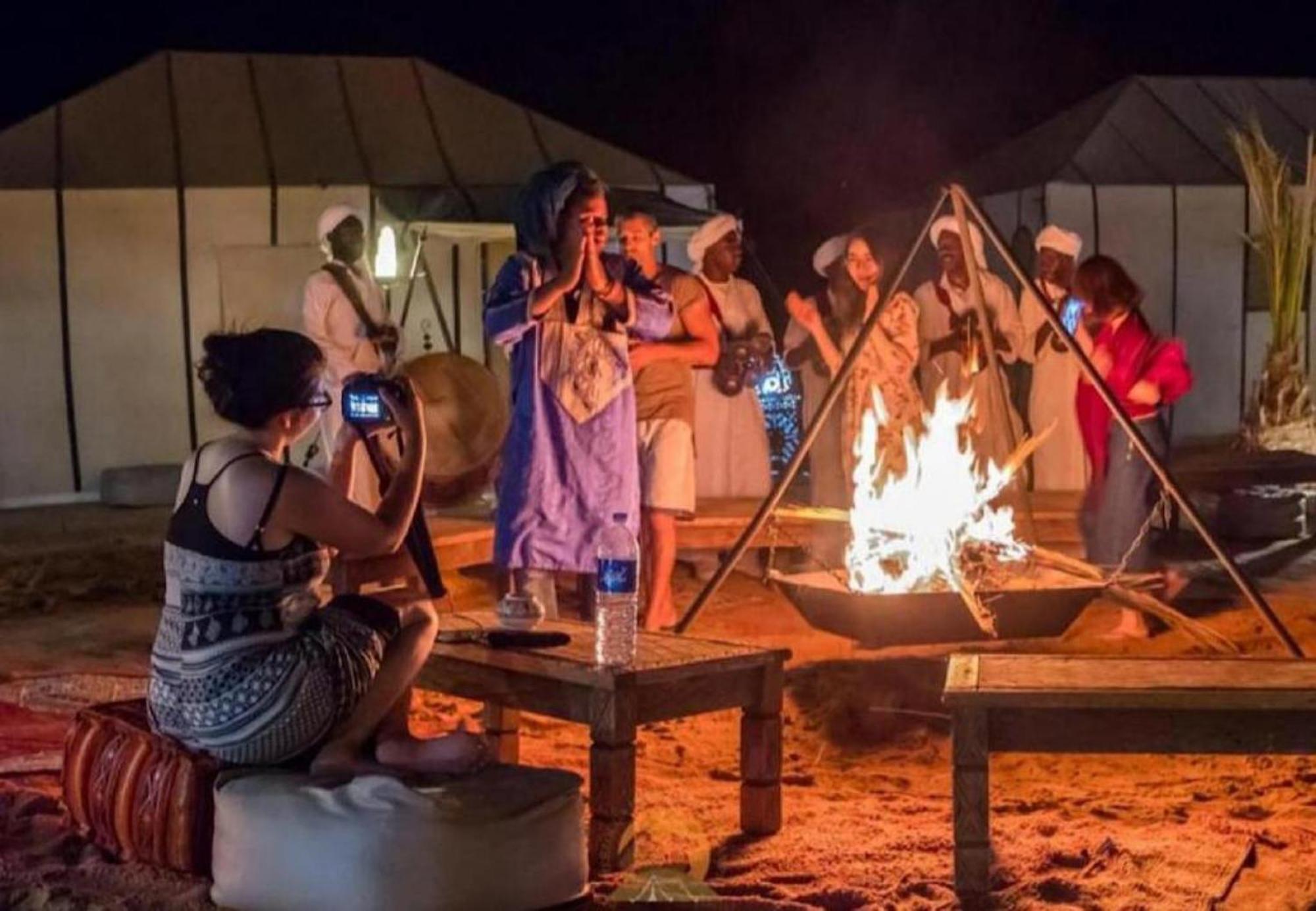 Zahra Luxury Desert Camp Мерзуга Екстер'єр фото