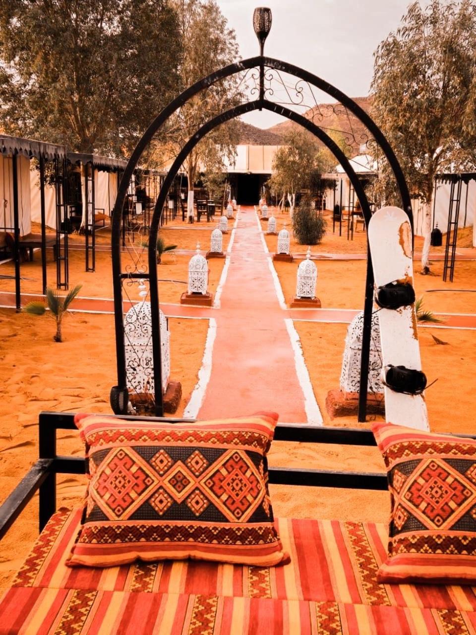 Zahra Luxury Desert Camp Мерзуга Екстер'єр фото