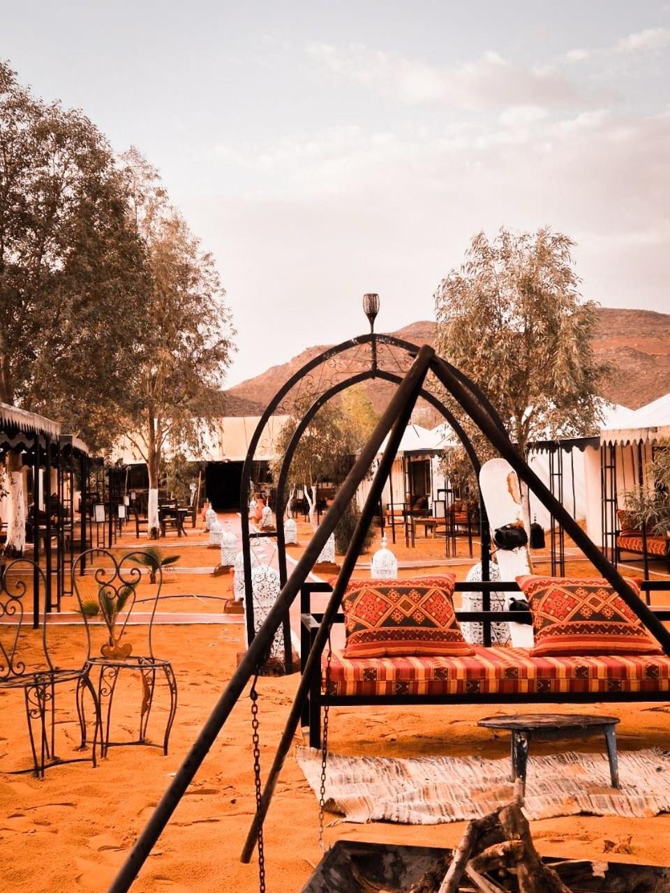 Zahra Luxury Desert Camp Мерзуга Екстер'єр фото
