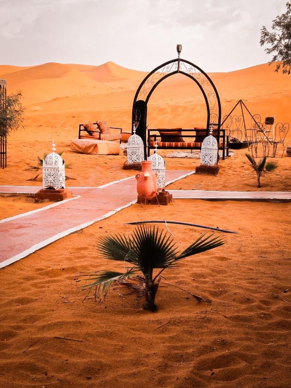 Zahra Luxury Desert Camp Мерзуга Екстер'єр фото